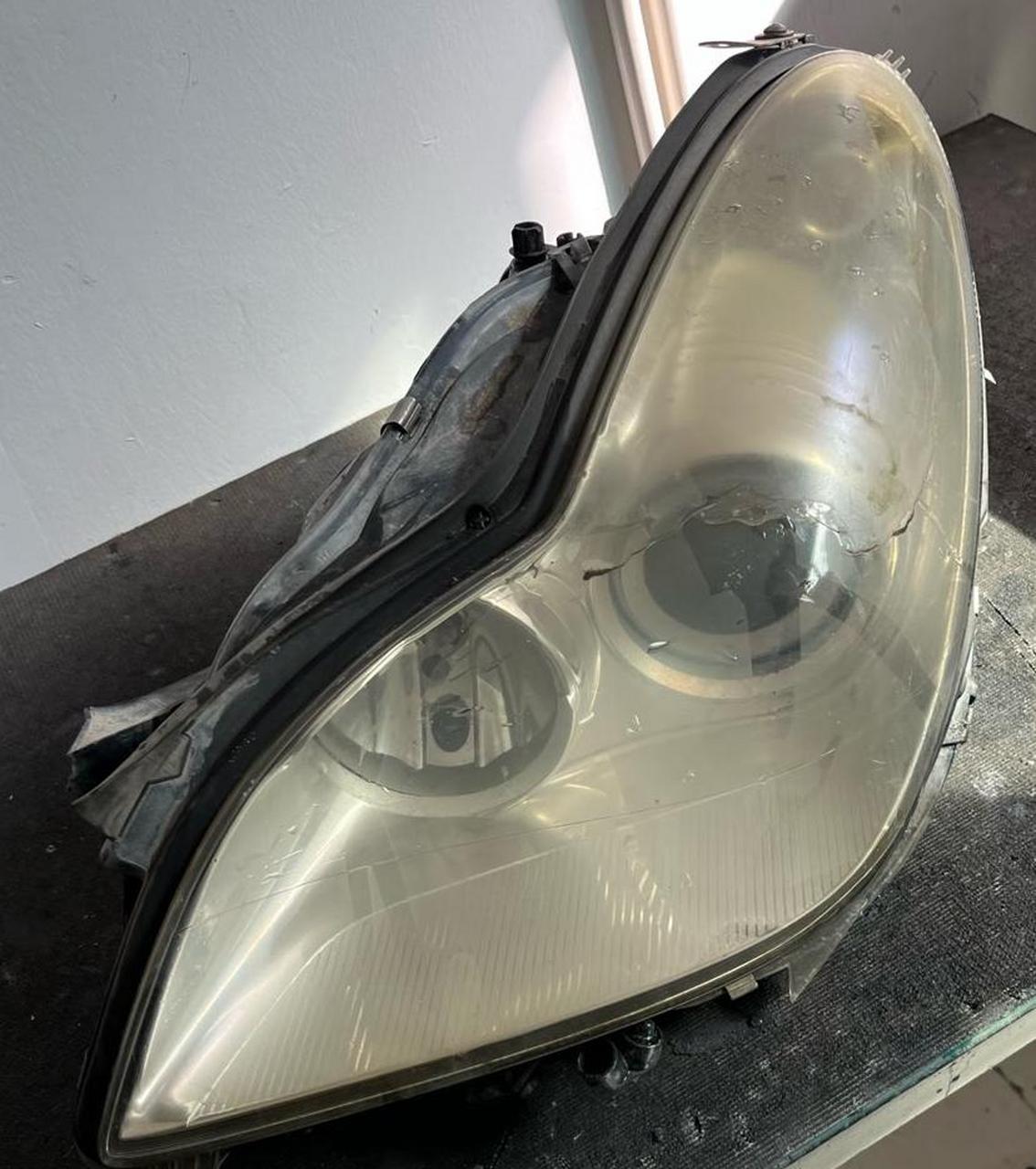 专业更换汽车大灯灯罩 汽车大灯灯罩破损 老化 发黄 龟裂 氧化 进水都