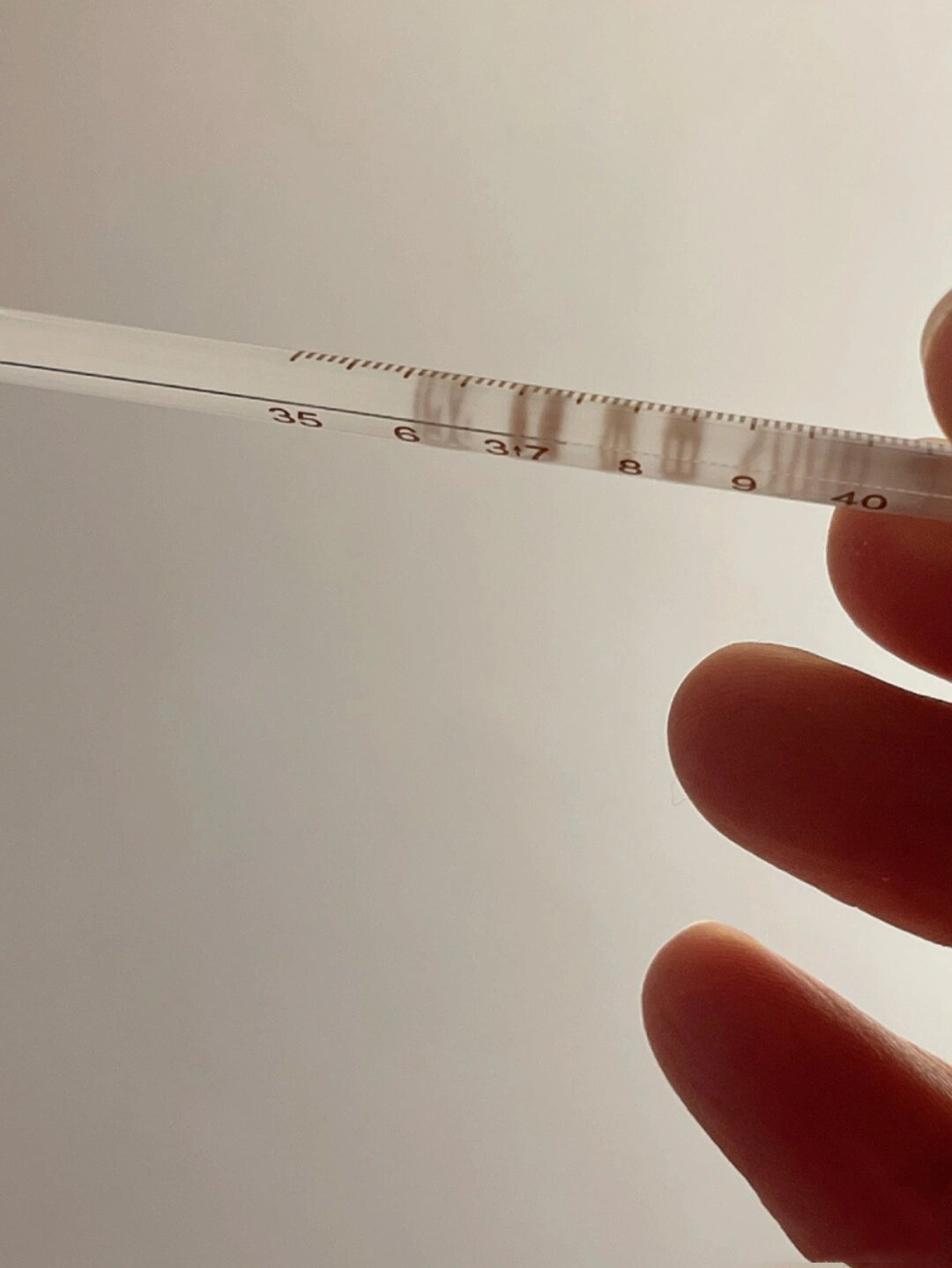 123456789 救命 只能发一张发烧的图片给我 就类似于那种体温计 想