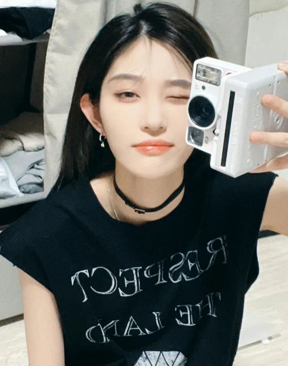 王奕背景图 壁纸