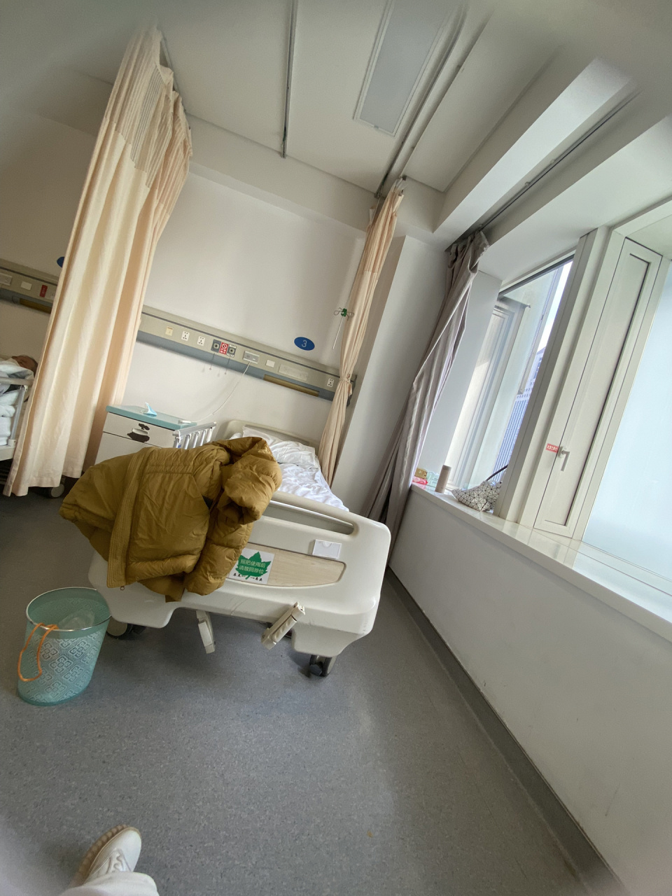 南京鼓楼医院肺炎住院经历 本没有在小红书写很多字的习惯,最多发个