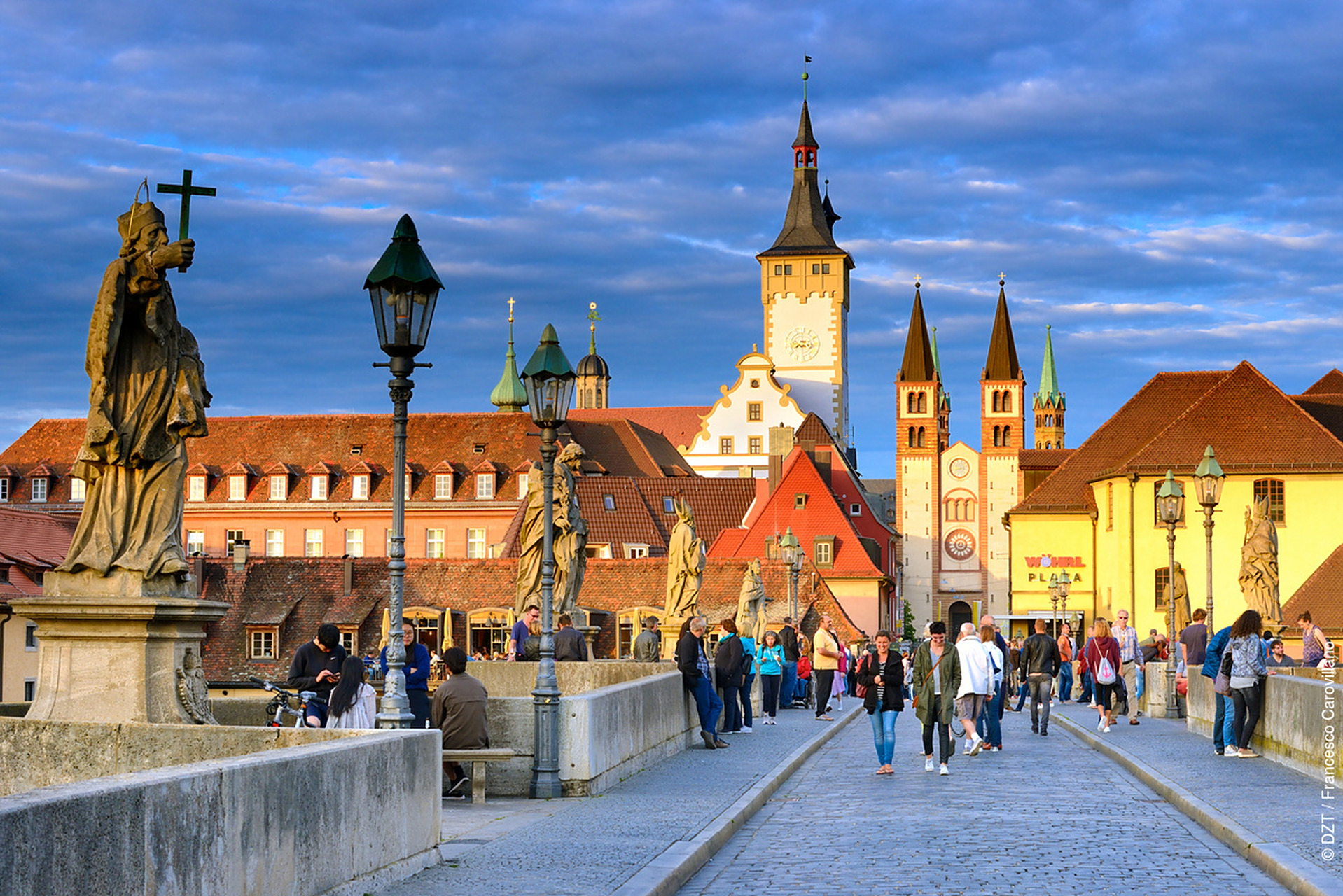 germanyawaitsyou# 与【维尔茨堡】重逢,享受德国南部生活的优雅.