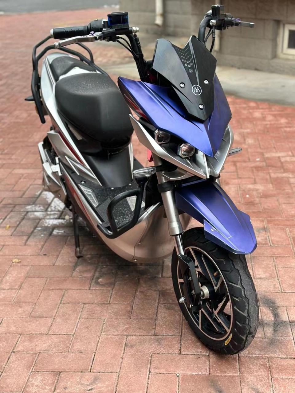 精品爱玛极客301.