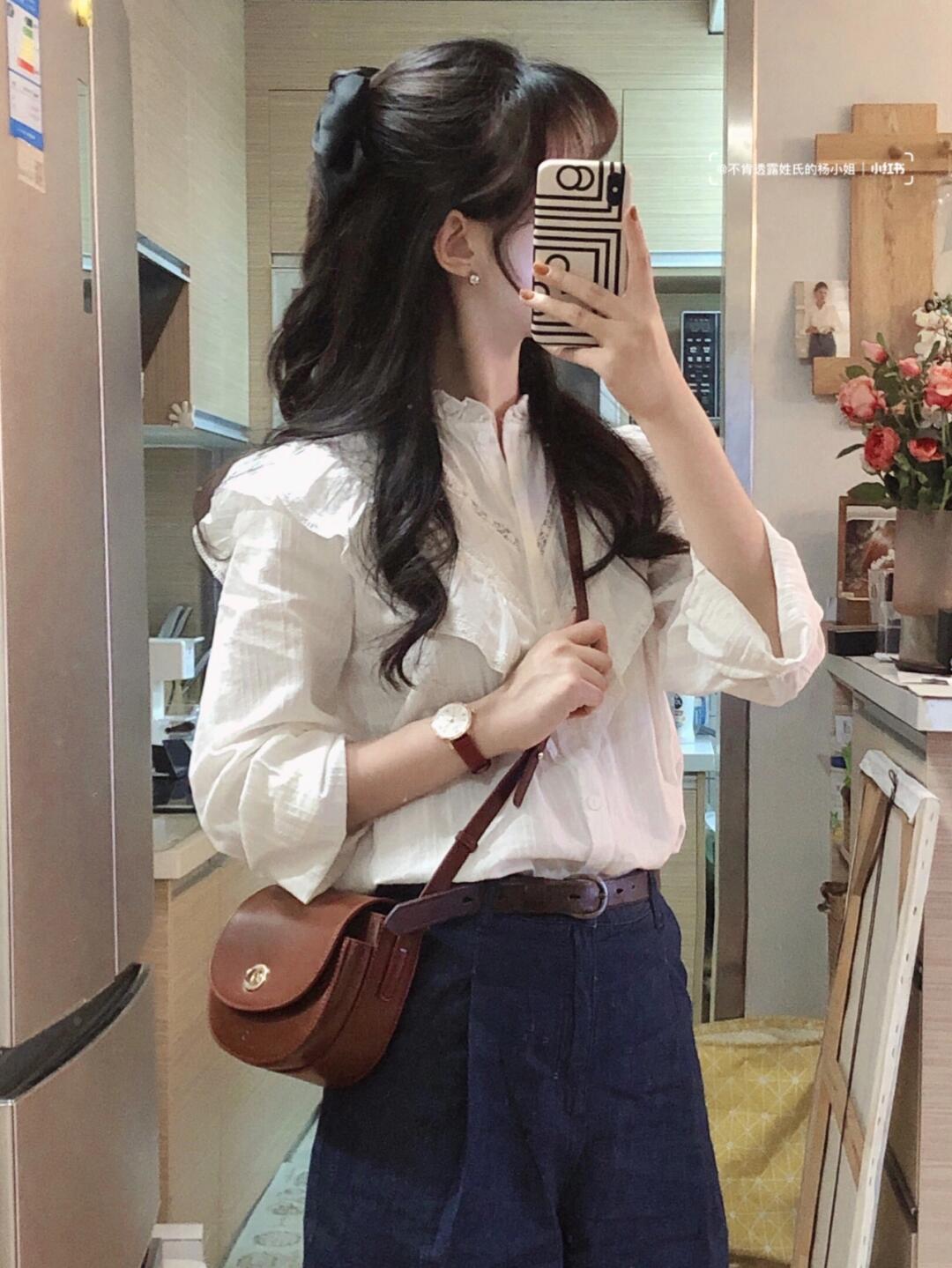 满满的法式复古感 文艺气质 氛围感十足 搭配牛仔裤帆布鞋清爽又好看