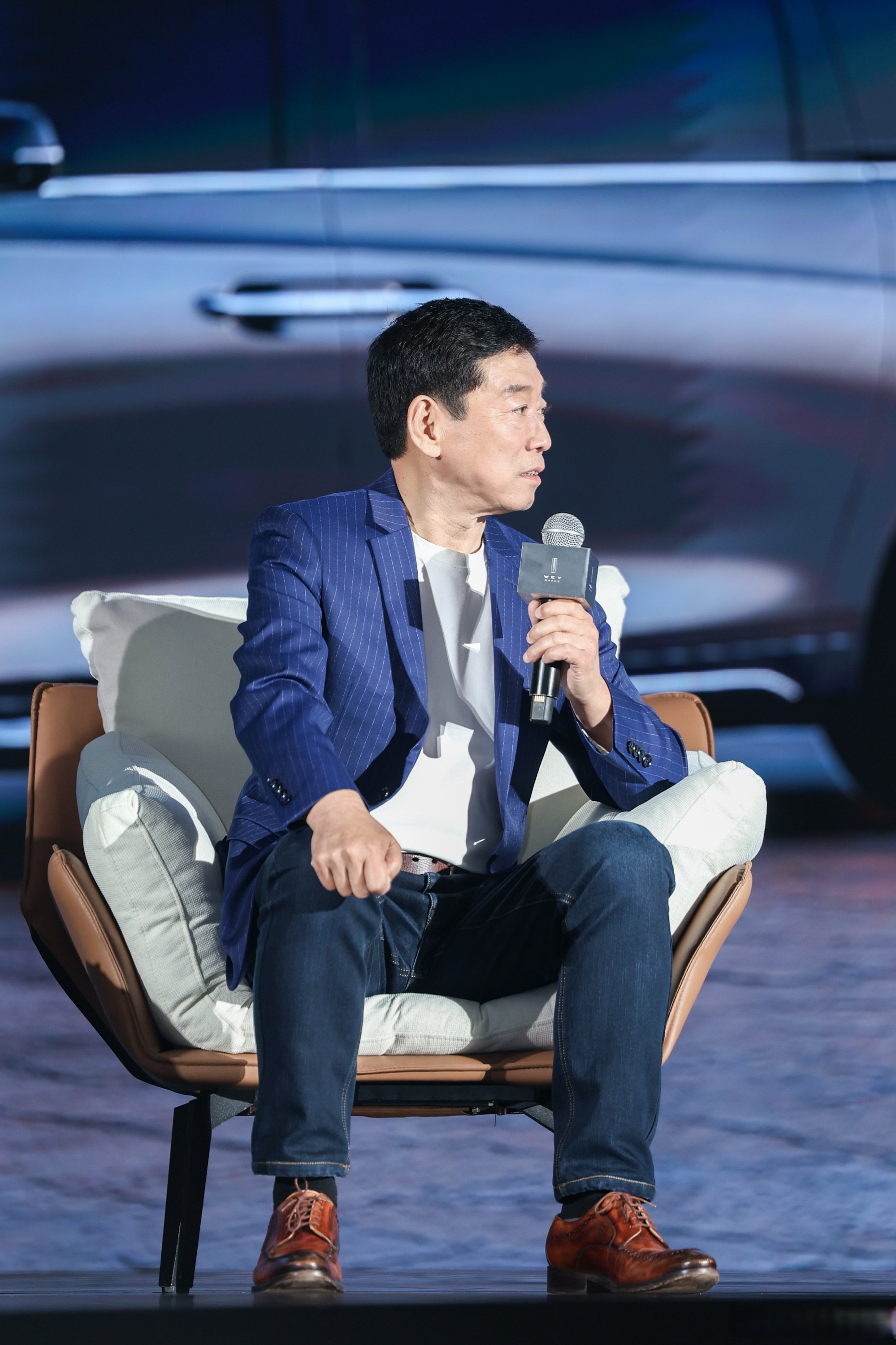 魏牌全新高山#魏建军高山发布会表态绝不做增程