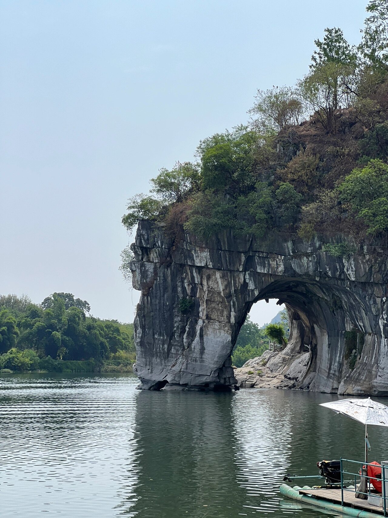 桂林的象鼻山图片图片