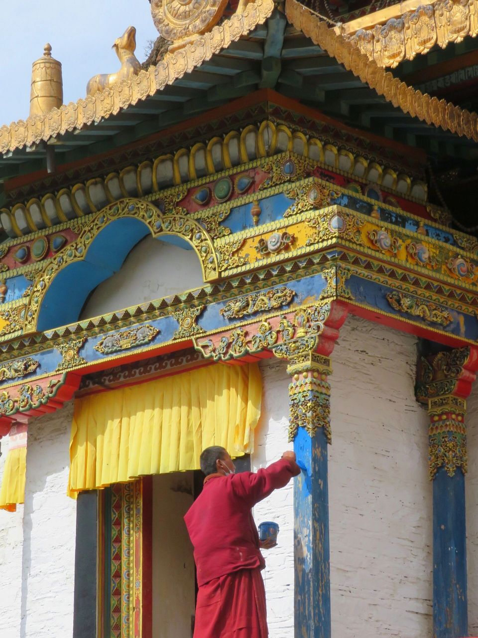 隆寺～西藏噶举派第一座寺庙  不丹边境之地的洛卓窝隆寺也叫卓瓦隆寺