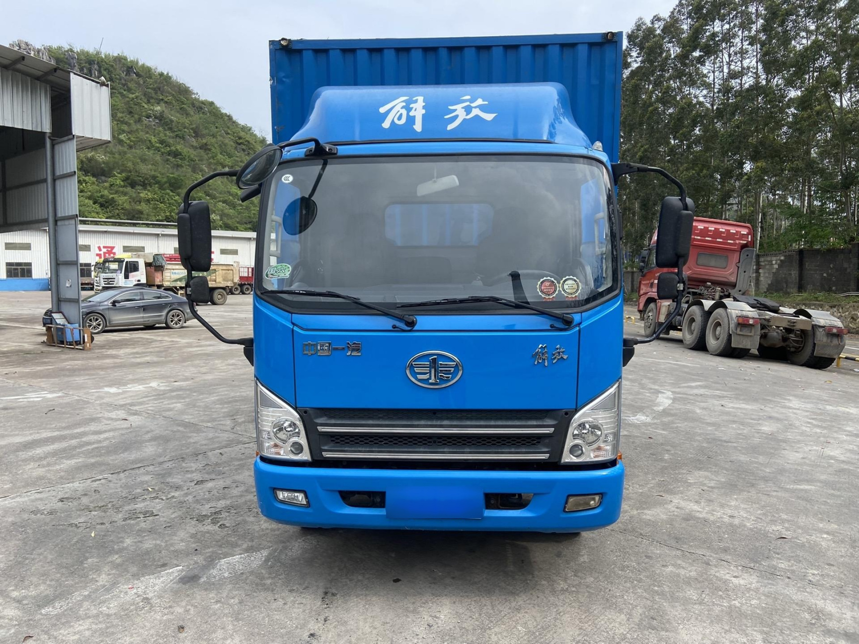 2022年7月上牌深圳一手一汽解放虎vn,实表六万多公里,原版原漆,带空调