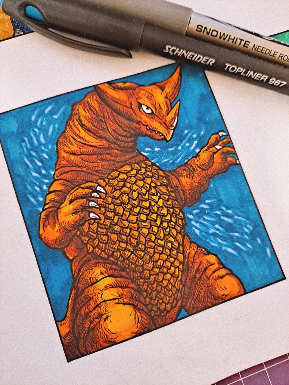 随手画经典怪兽 哥莫拉 哥莫拉可以算是奥特曼里面最经典怪兽之一了