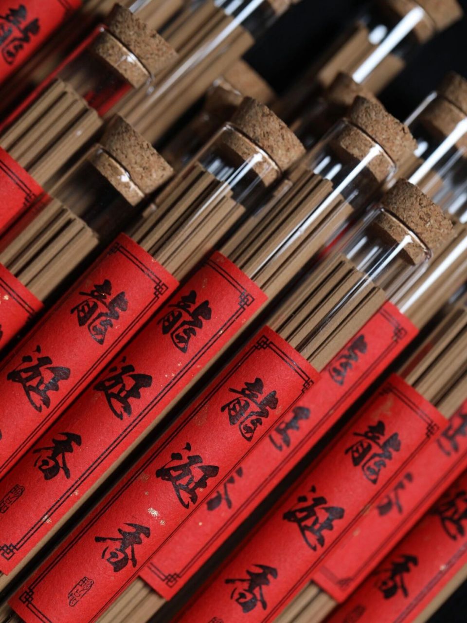 助眠安神香| 龙涎香古代宫廷御用"第一香" 龙涎香位列"沉檀龙麝"四大