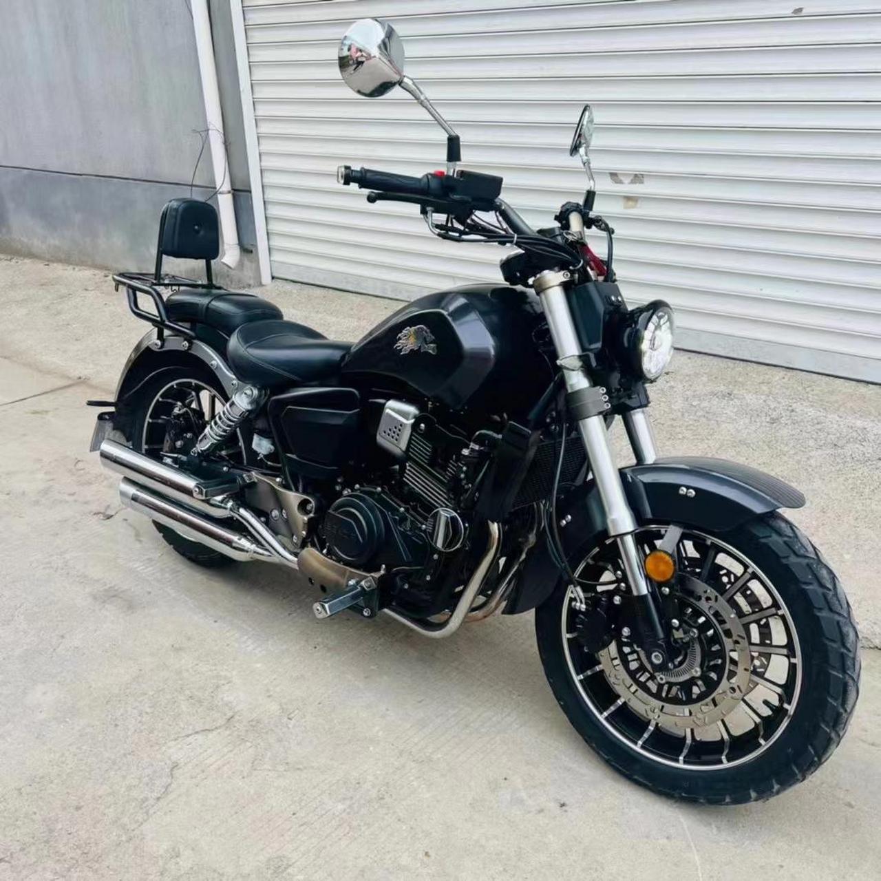 18奔达原驰兽400大型复古巡航太子,电喷双缸水冷,极品九九新原版,液晶