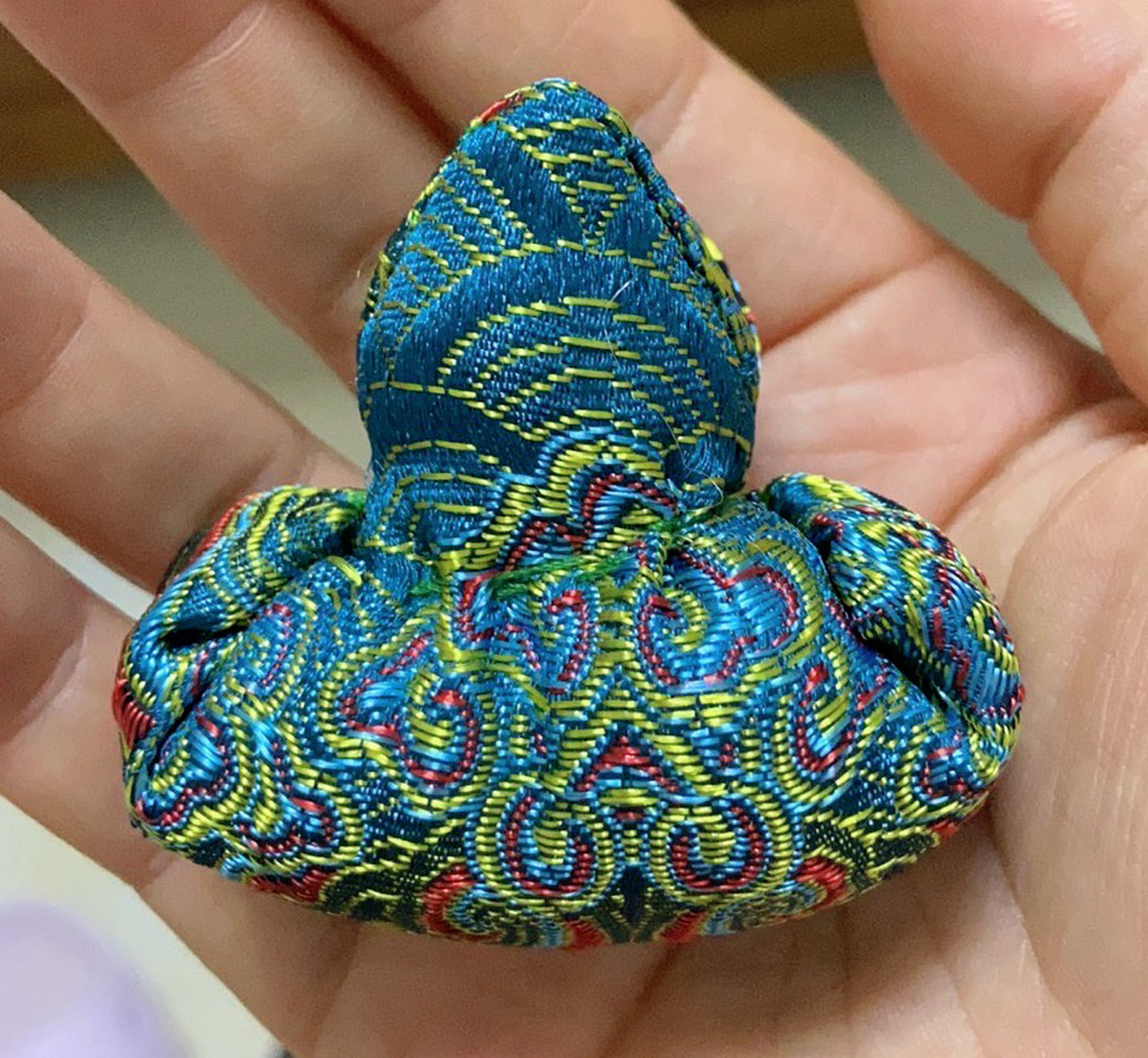 端午节纯手工香草荷包 毕业后,从大东北来到珠三角就业已经快十年了.