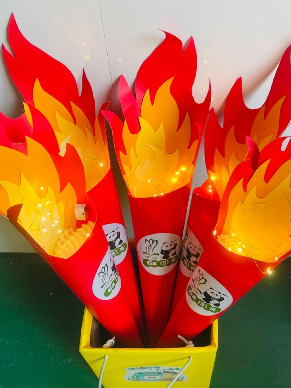 手工火炬,我们班运动会开幕式道具,纯手工