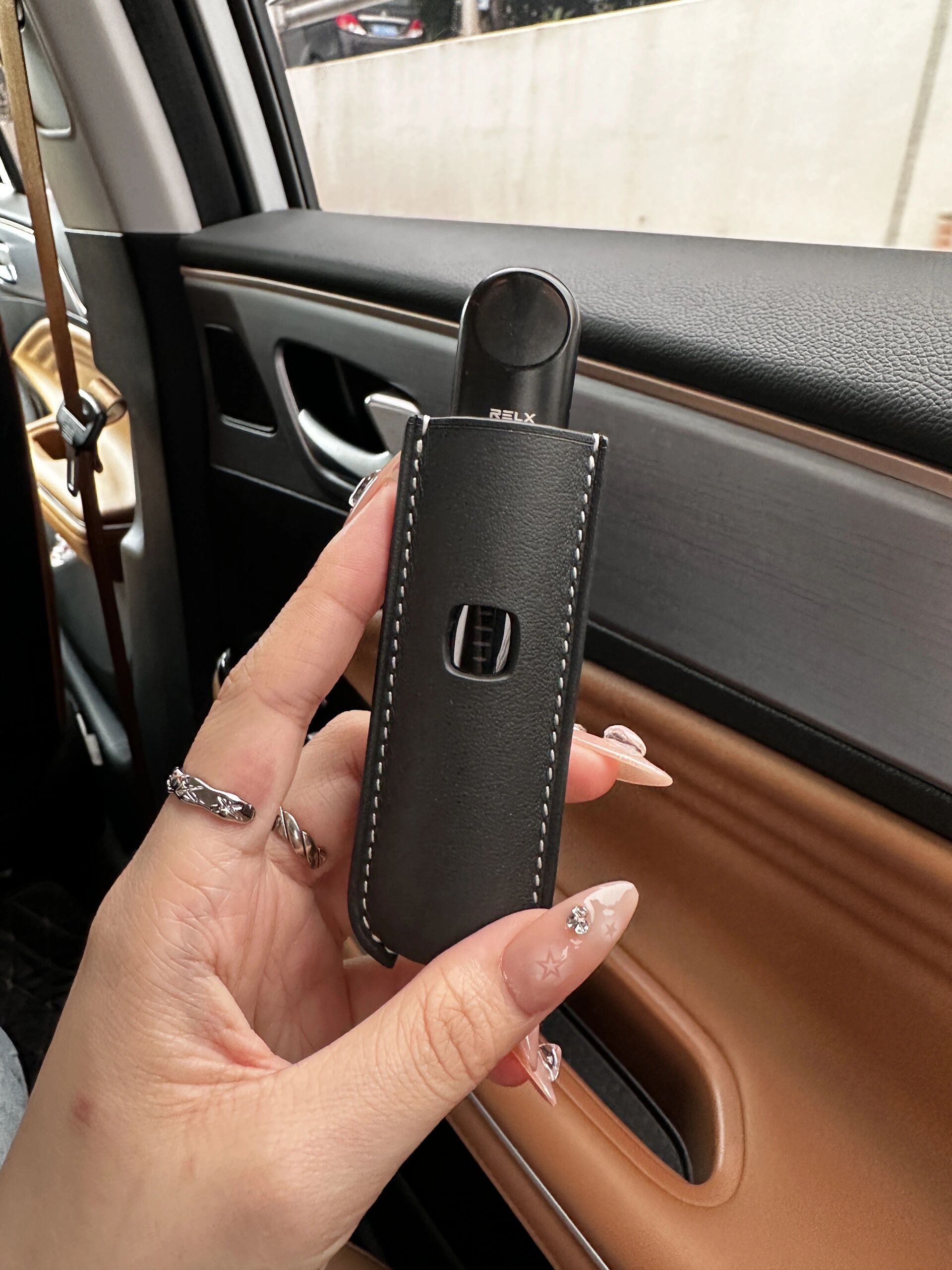 你能想象到最高端的电子烟套75157515 做电子烟套我们也是