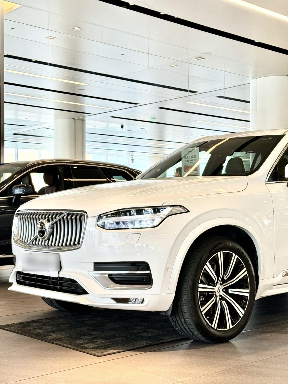 最新上市 21款 沃尔沃xc90 b6智雅豪华版 7座 20年11月入户 行驶约3