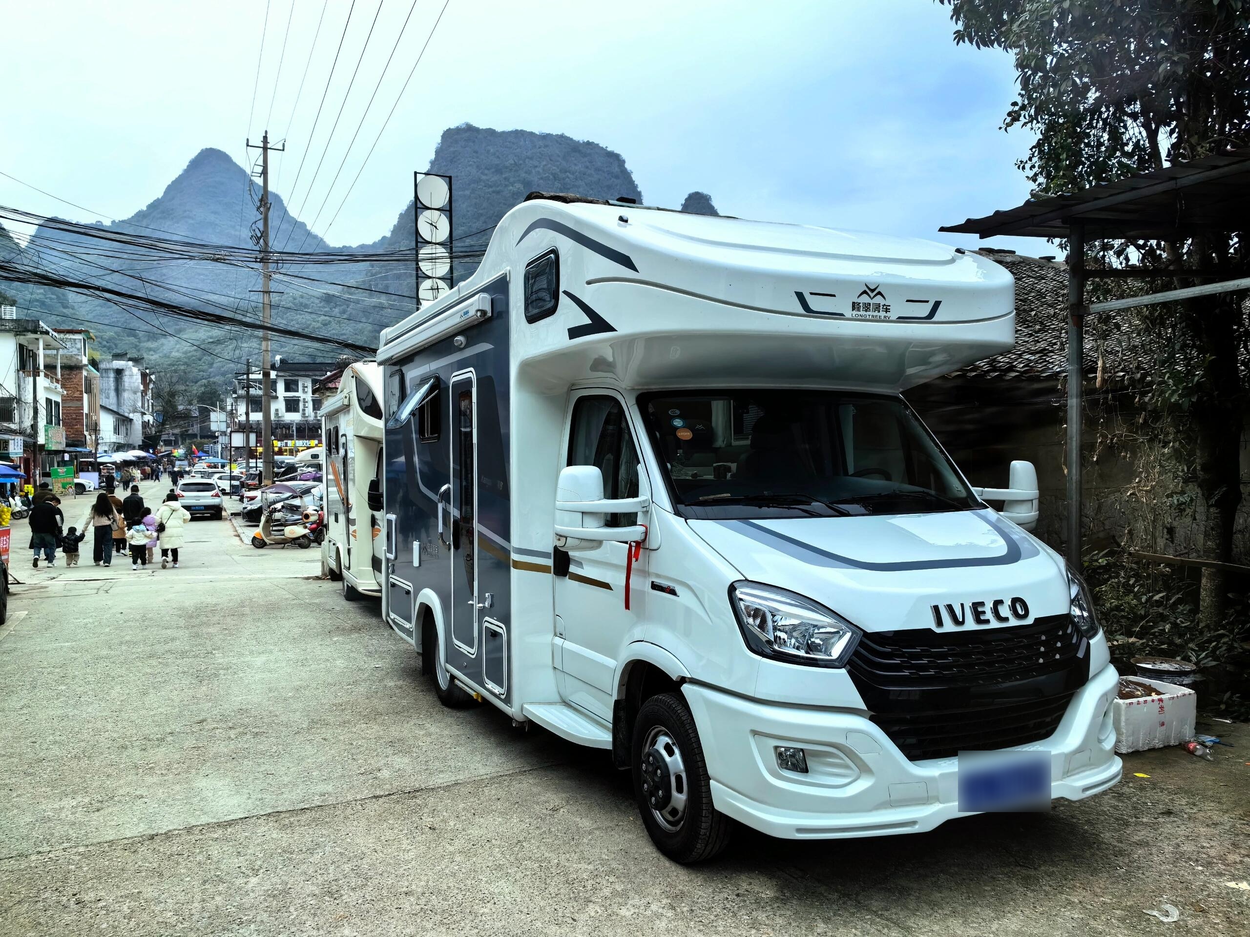 沈阳出租闲置24年上牌隆翠c型房车499一天,租房车一天多少钱