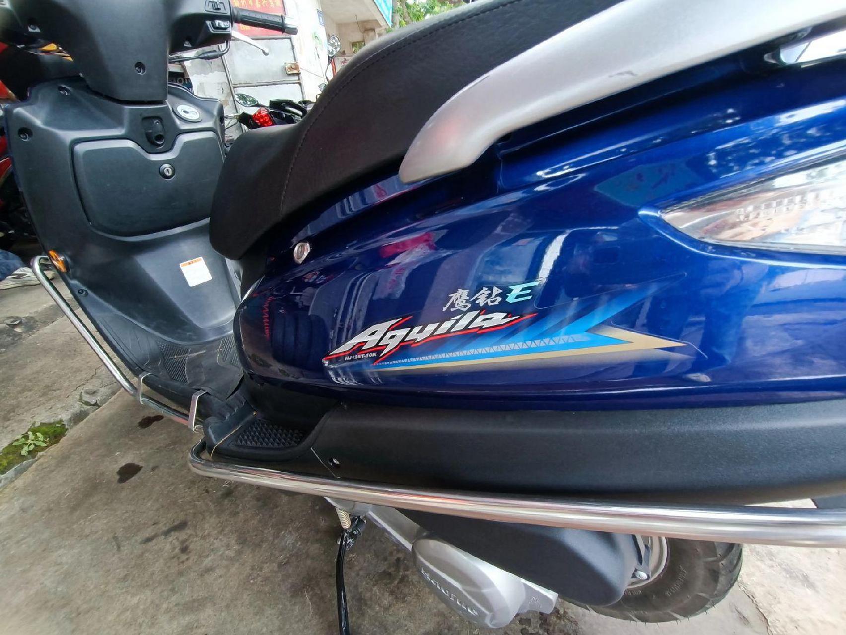 豪爵鹰钻e125,23年5月车,原车主一手买菜车,两千七百公里实表指哪哪新