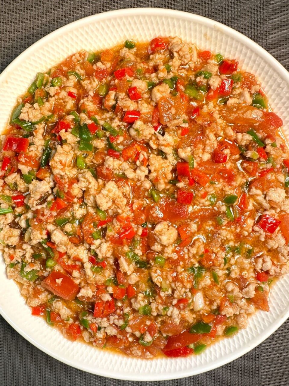 去云南旅游必点的超级下饭菜 云南红三剁(三红:肉红09,番茄红97