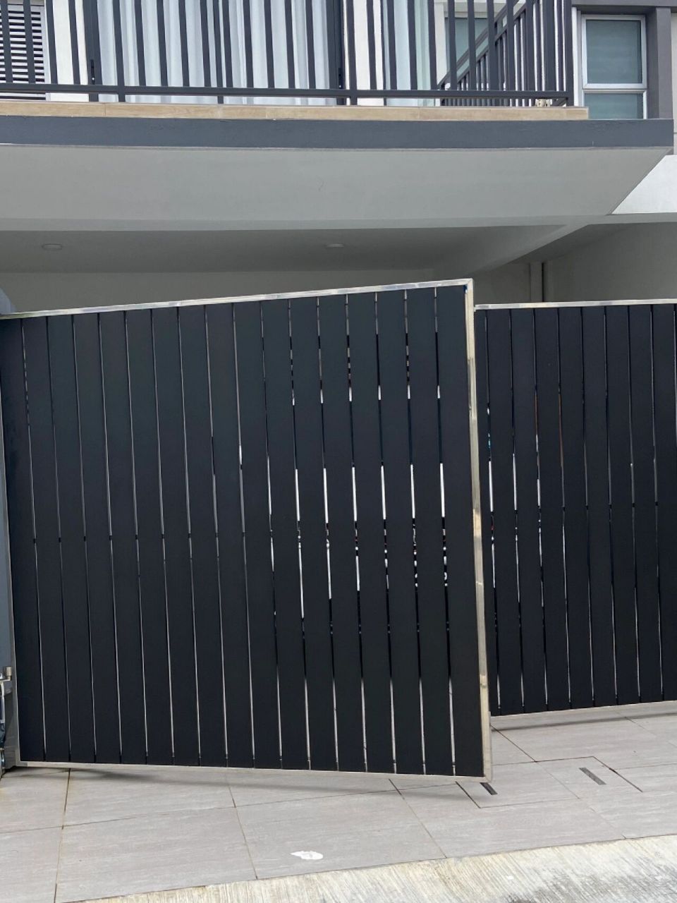 9890你们要的白钢大门来了78rm5xxx 而已6015 原材料飞涨