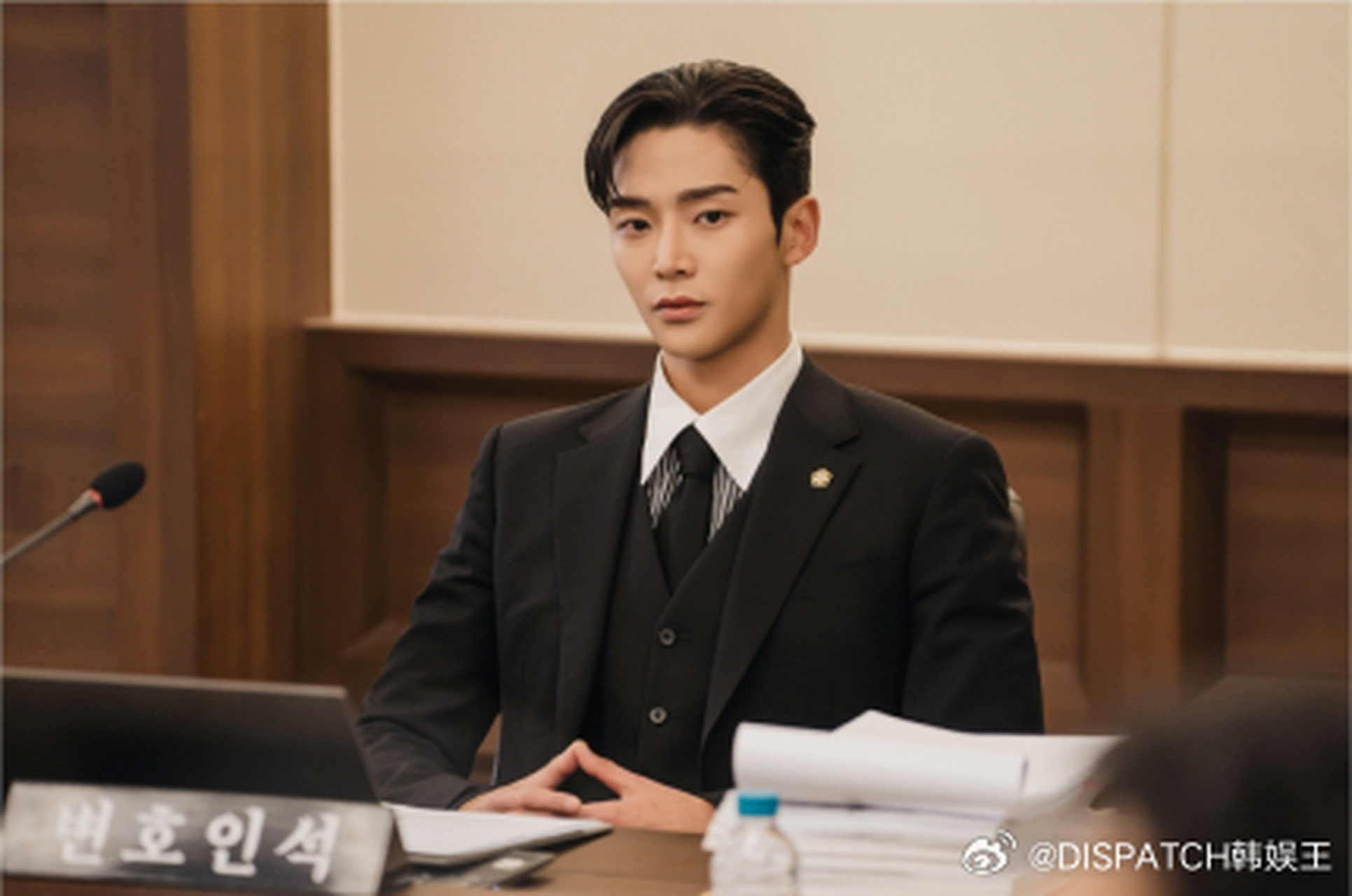 jtbc新水木剧《这恋爱是不可抗力》公开主演#金路云#剧照,此剧将于8月