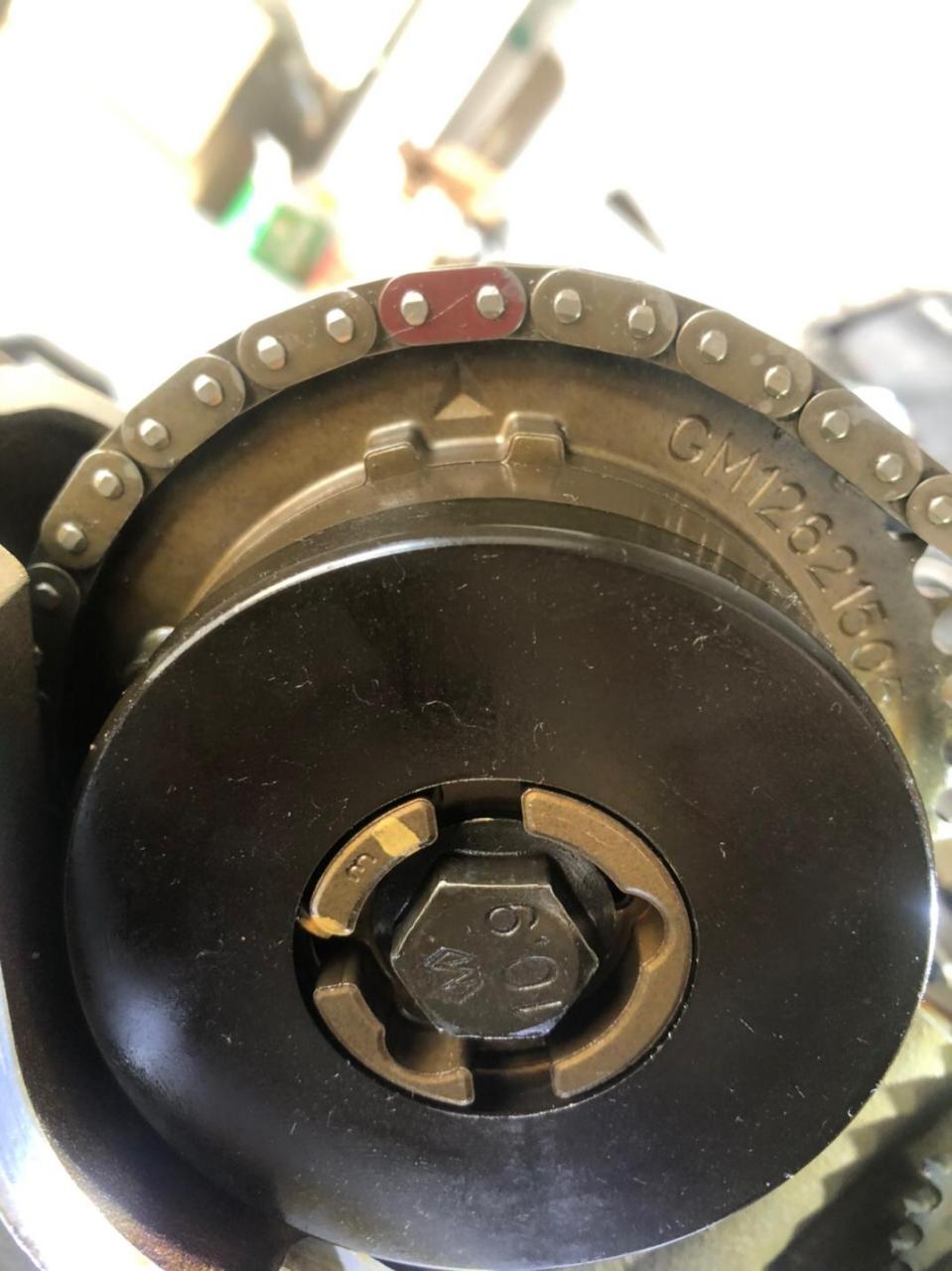 雪佛兰迈锐宝2.0发动机正时链条安装对法