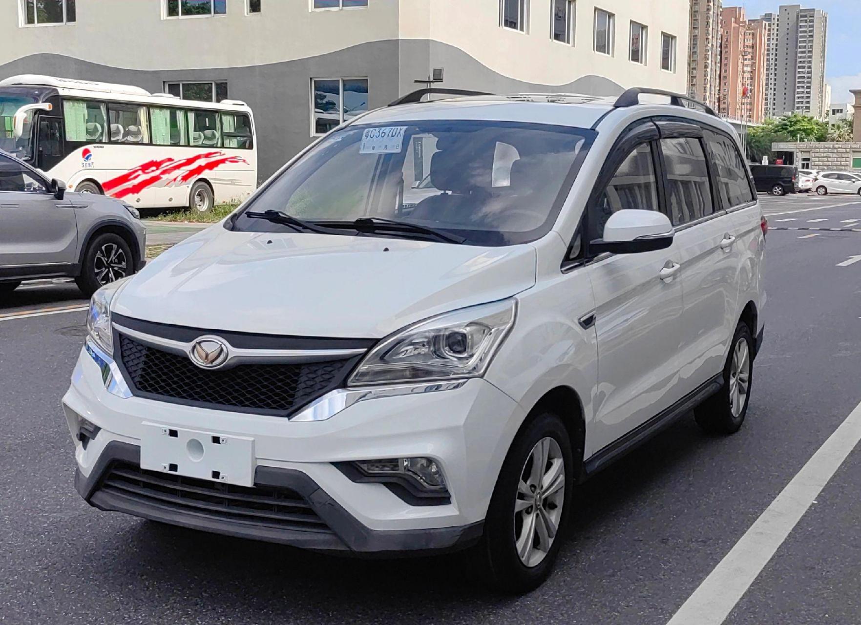58万2016年7座mpv.2016年北汽幻速h3 1.