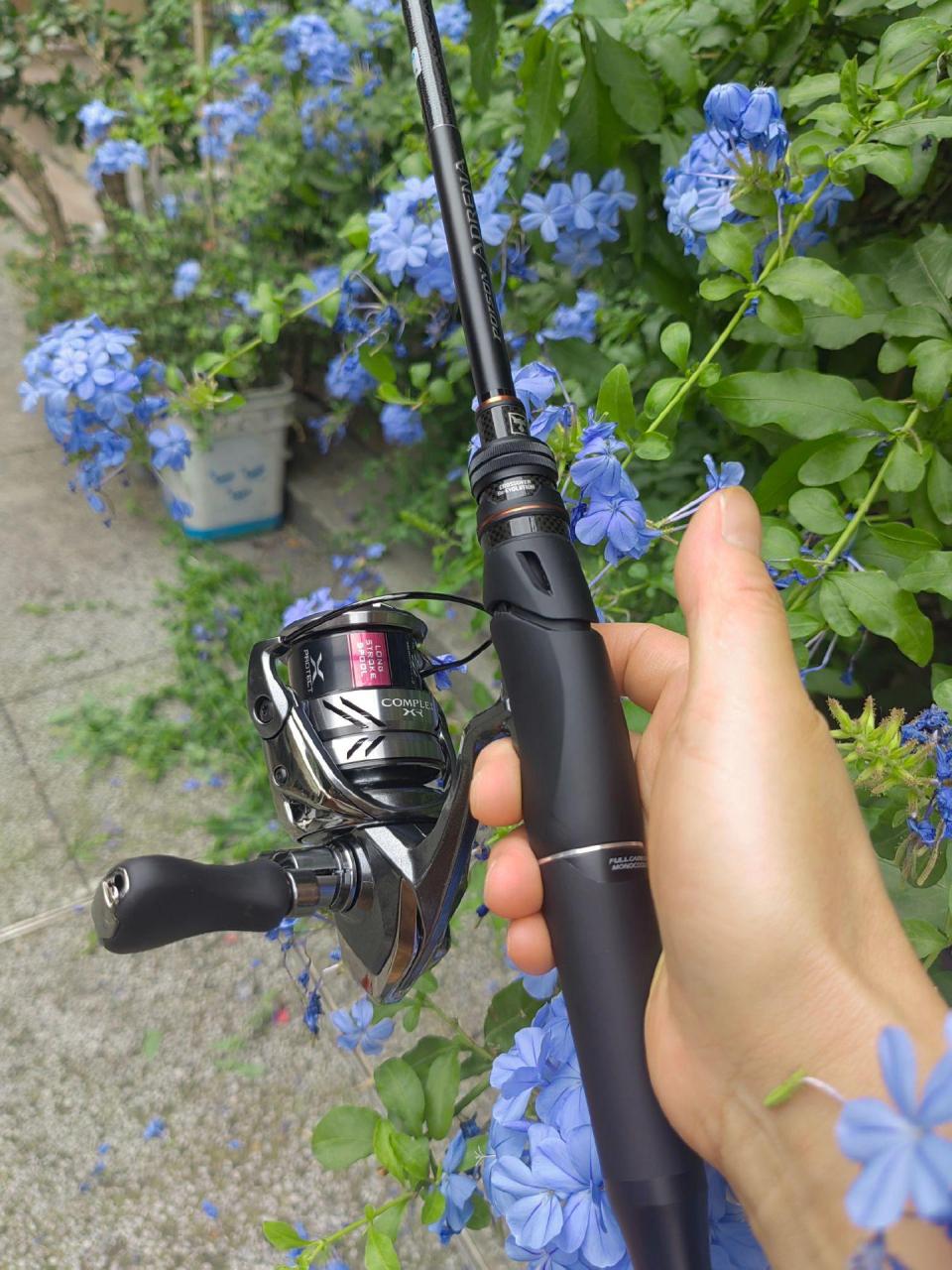 禧玛诺24款荣光二代272ml一2直柄竿 全长:2.18  饵重:4一12克