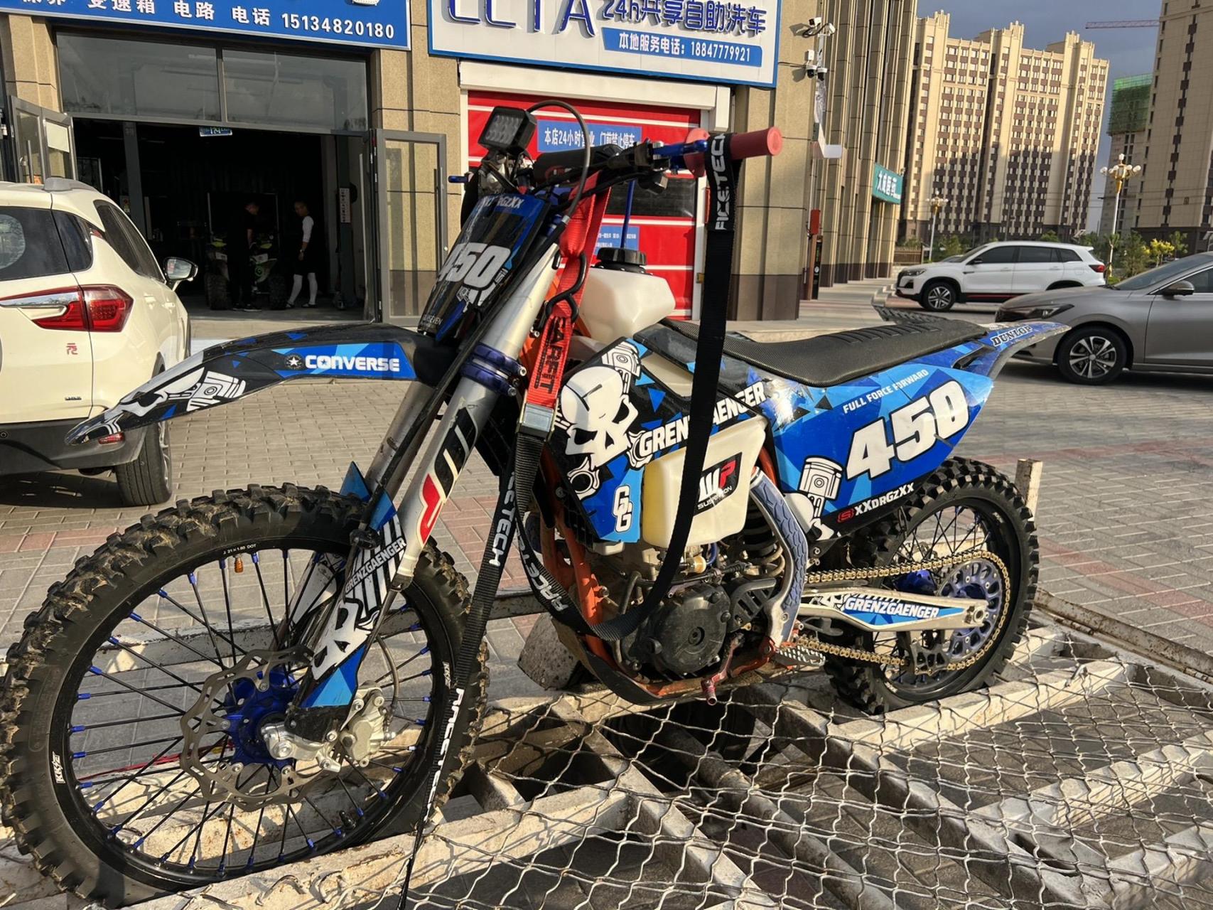 出自用克维斯(k16架子k18外观) nc450   22年4月出厂   新换大油箱