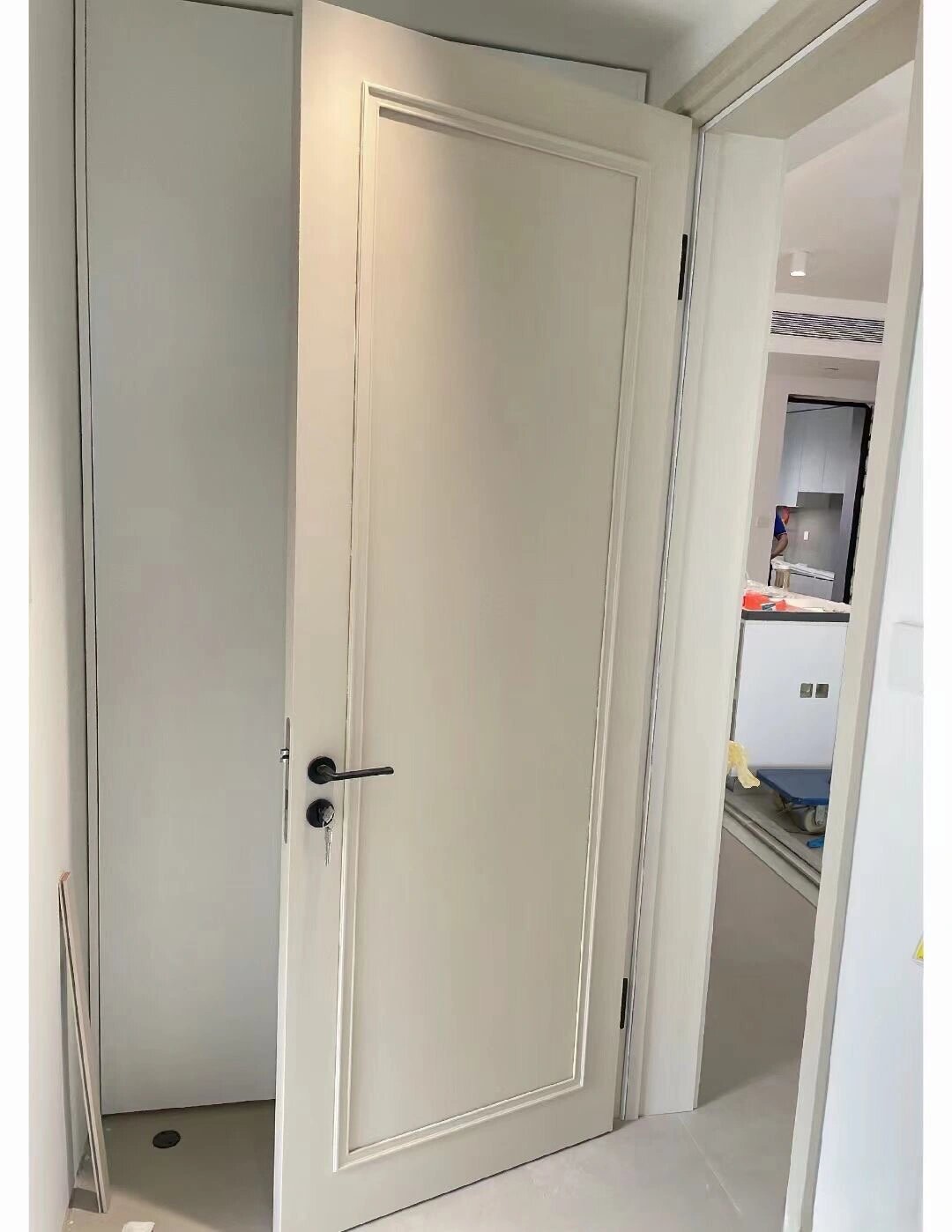 梦天木门6p81晨沐白 这个颜色很少推荐给客户 但是实际装出来质感也是