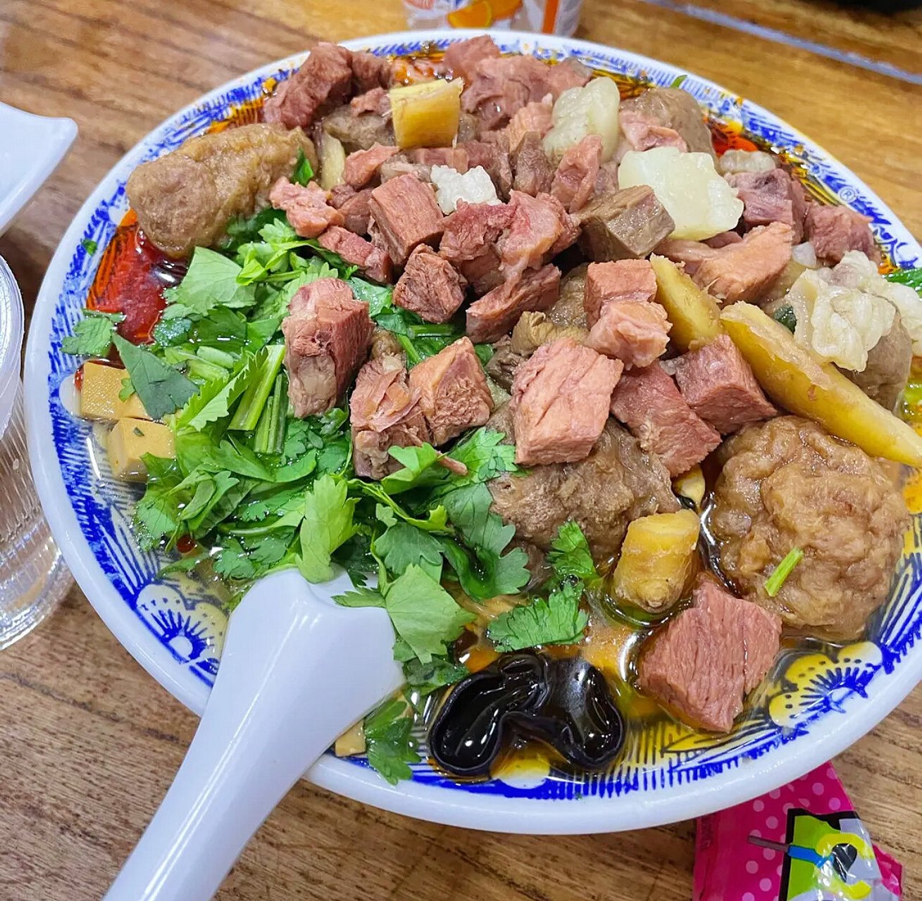 97号称西安东新街三绝之一的美食6015 7915791579