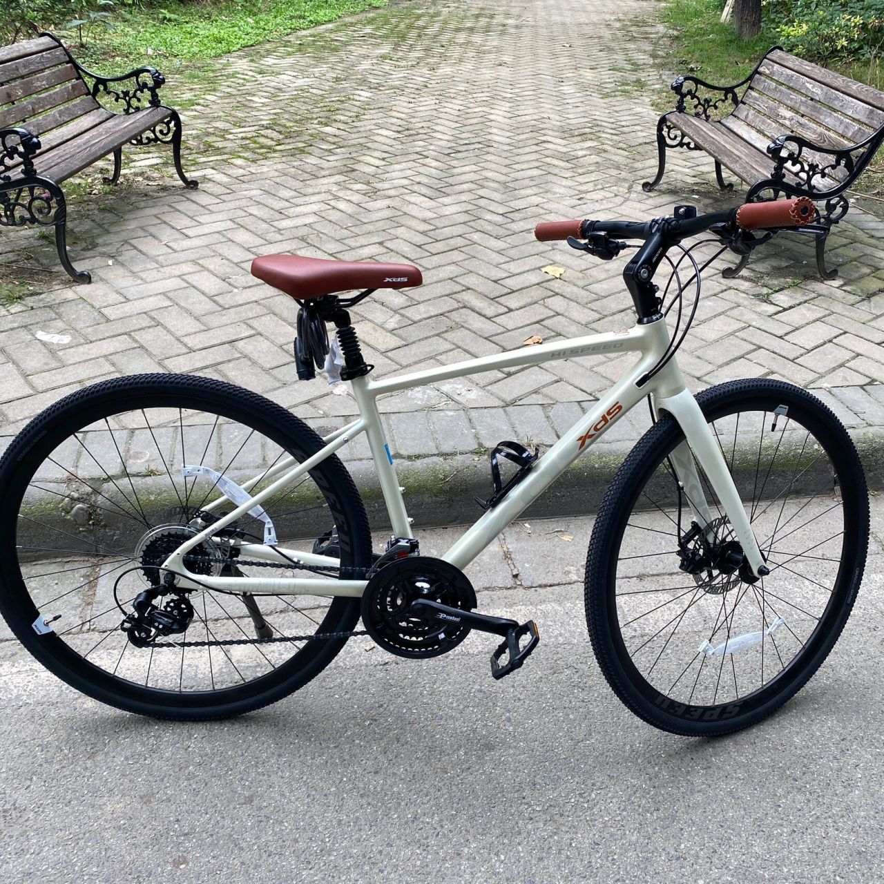 喜德盛极速380  两天跑了4家店,可算是买到了可惜昨天打球打的胳膊疼