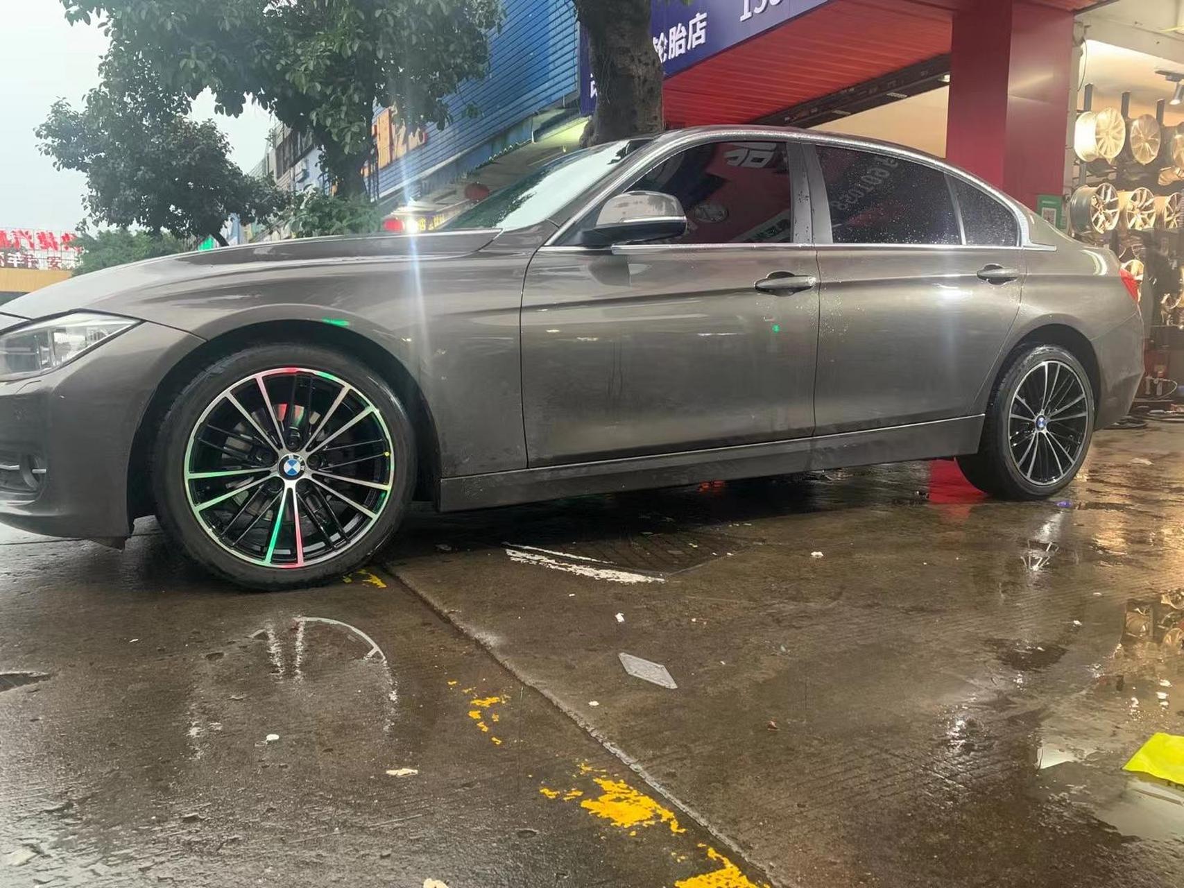 宝马3系改18寸轮毂