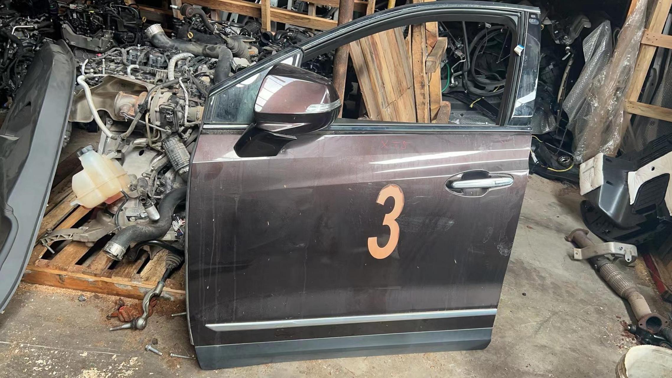 xt5车门总成 拆车件