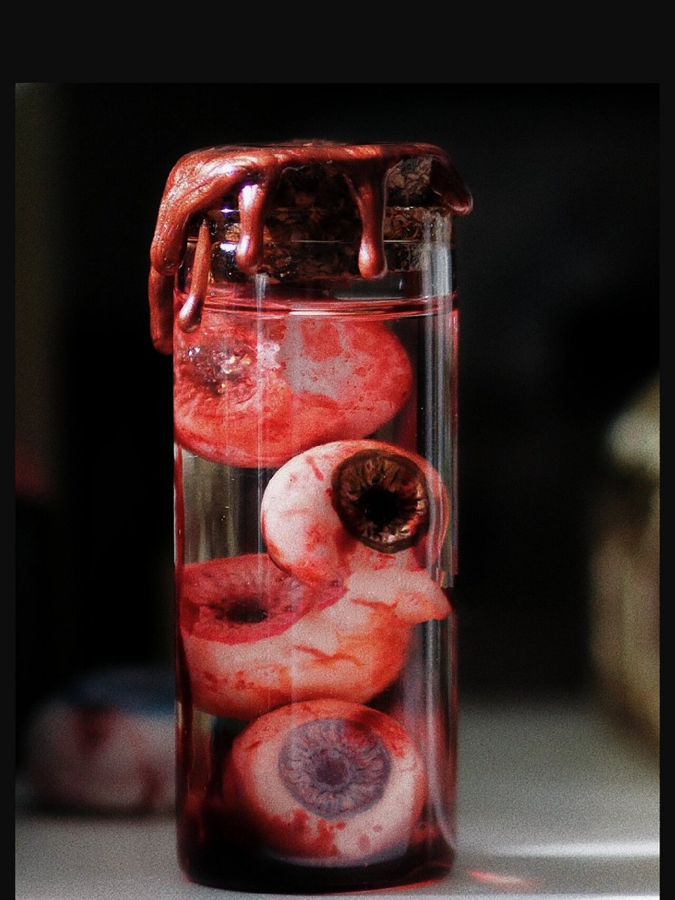 奇怪生物的"眼球标本"  编号no.