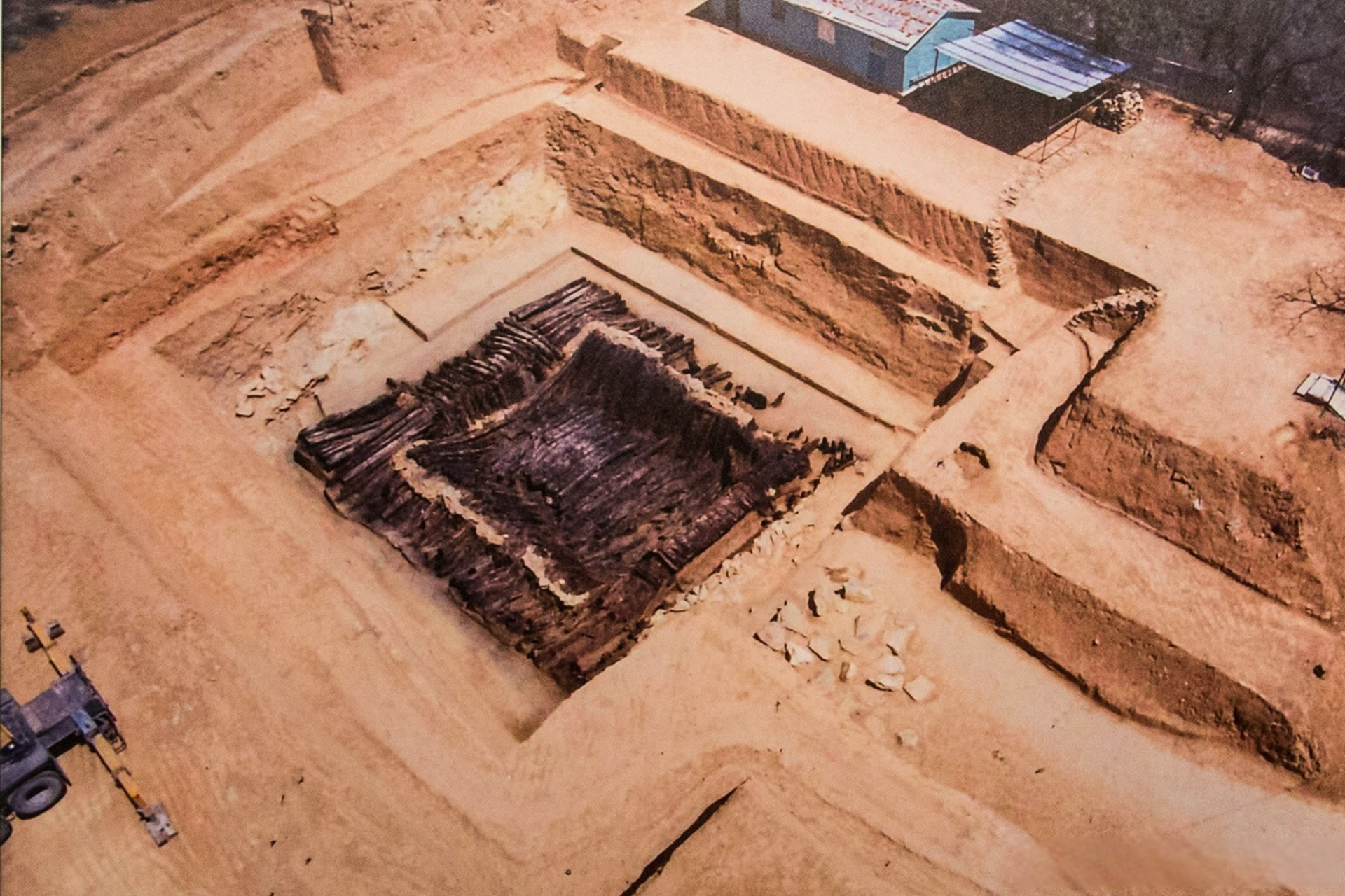 北京老山汉墓的文物在很长时间内,都没有从库房拿出来展出,以至于很多