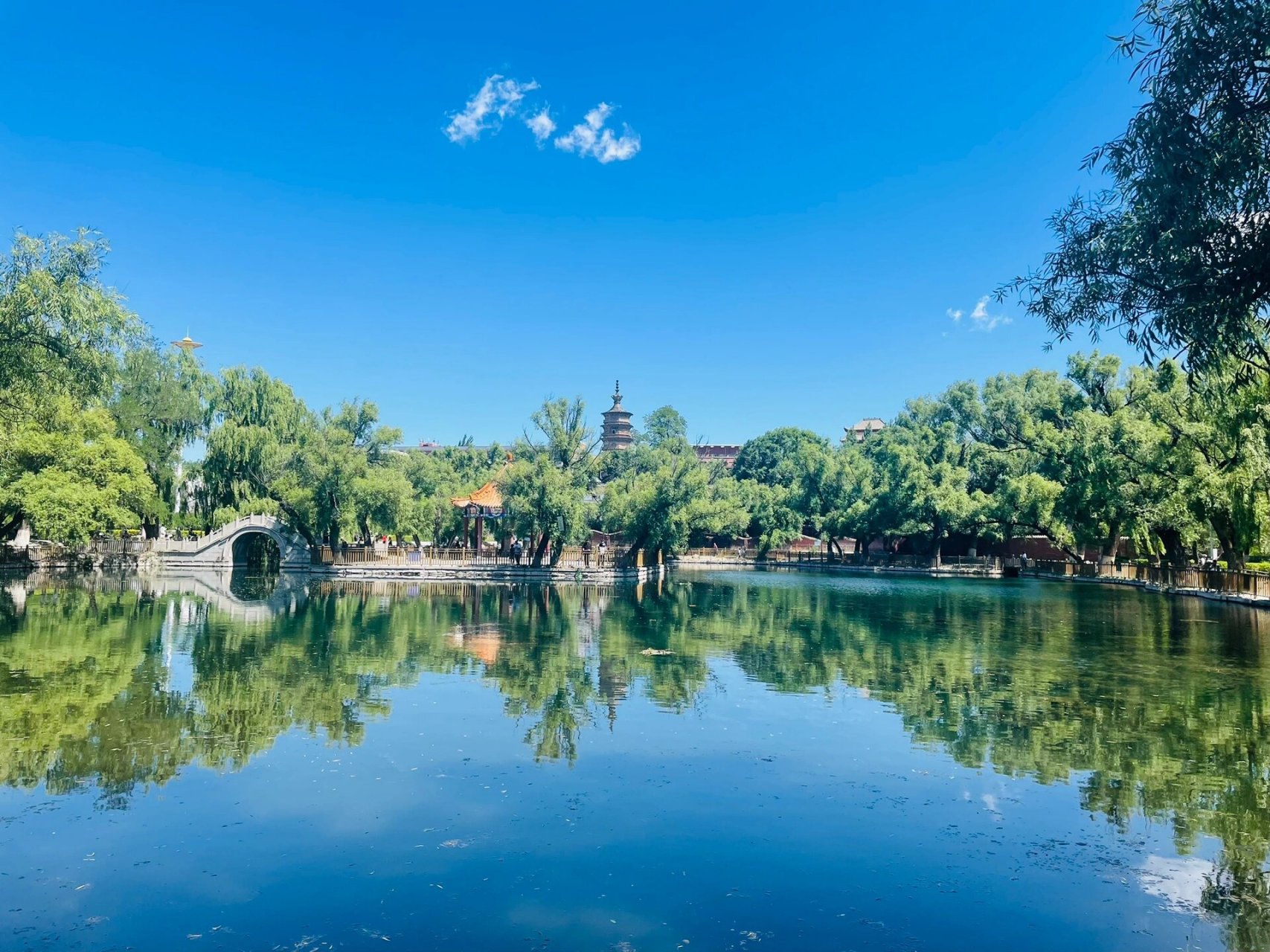 凉城-一个北方小县城独特的松弛感 周末去保定的一个小县城,涞源县