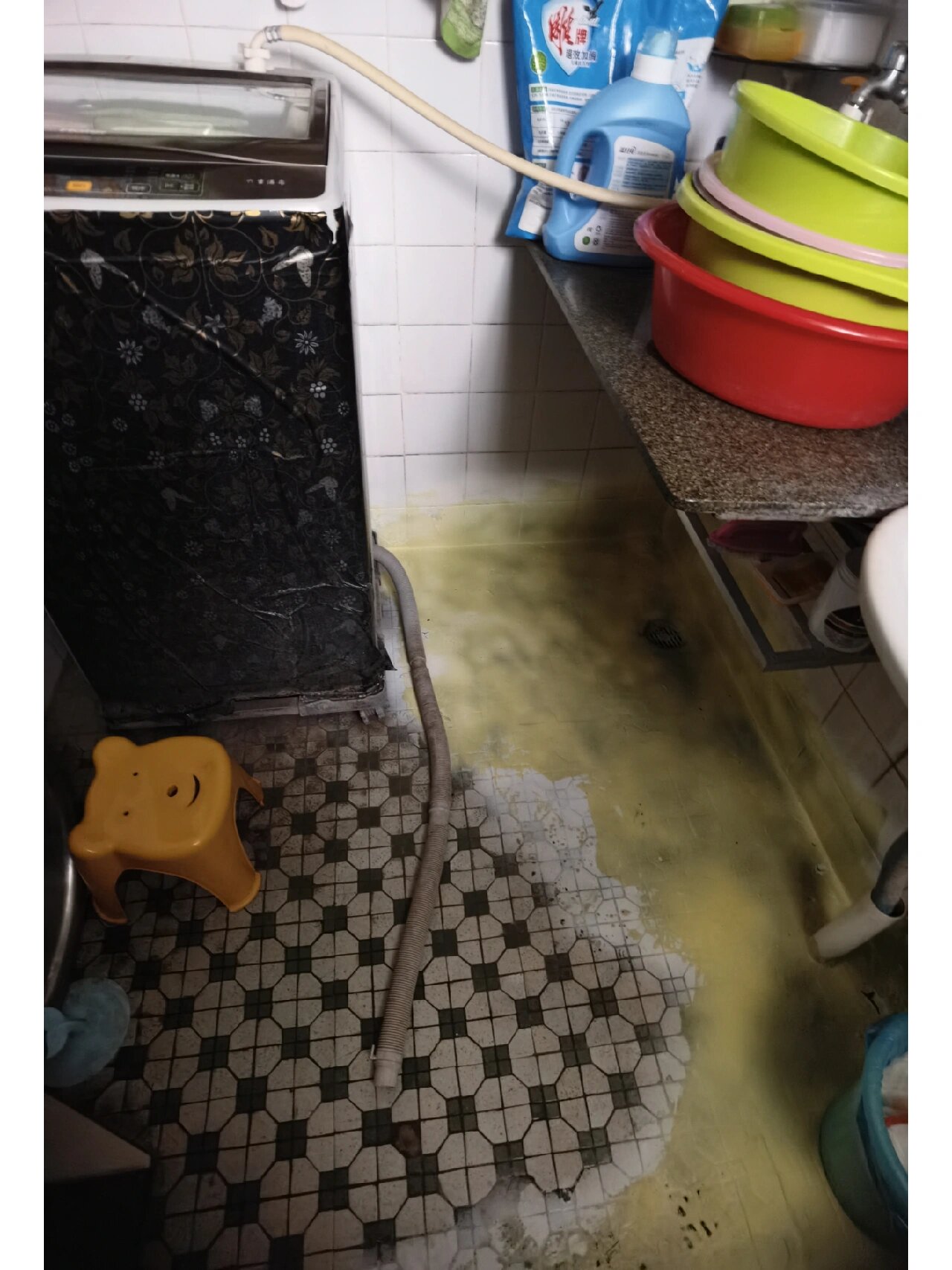 70年代的老厕所,看如何变美