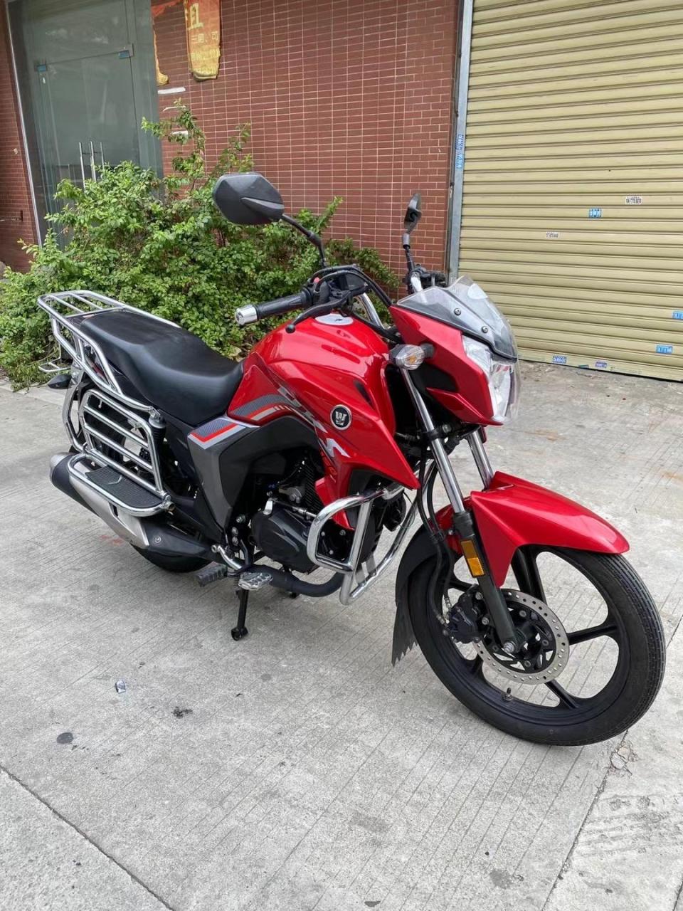 摩托车 ,豪爵dks150一台,车况发动机免检