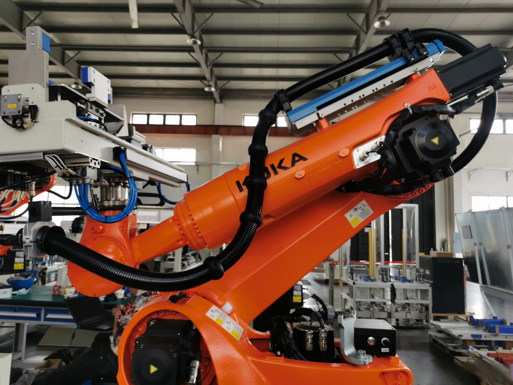 机器人管线包#  1,波纹管管径选型 通过将您要保护的电缆和气管的