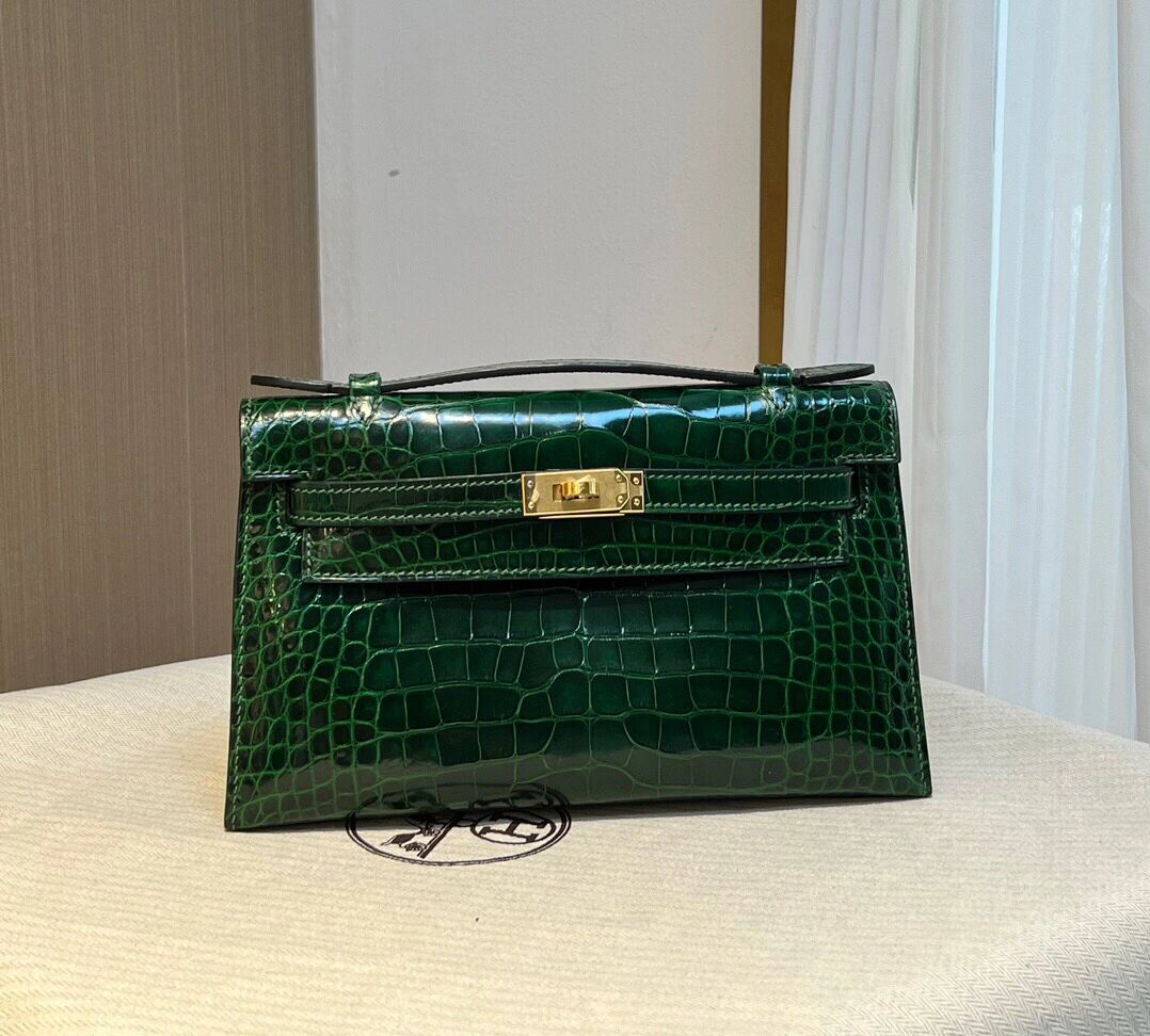 爱马仕 mini一代 祖母绿进.@爱喝的小熊的动态