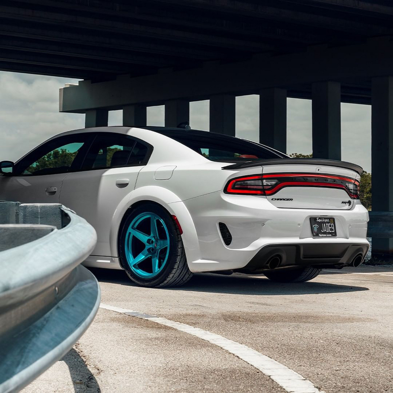 完美的道奇充电器!dodge charger!