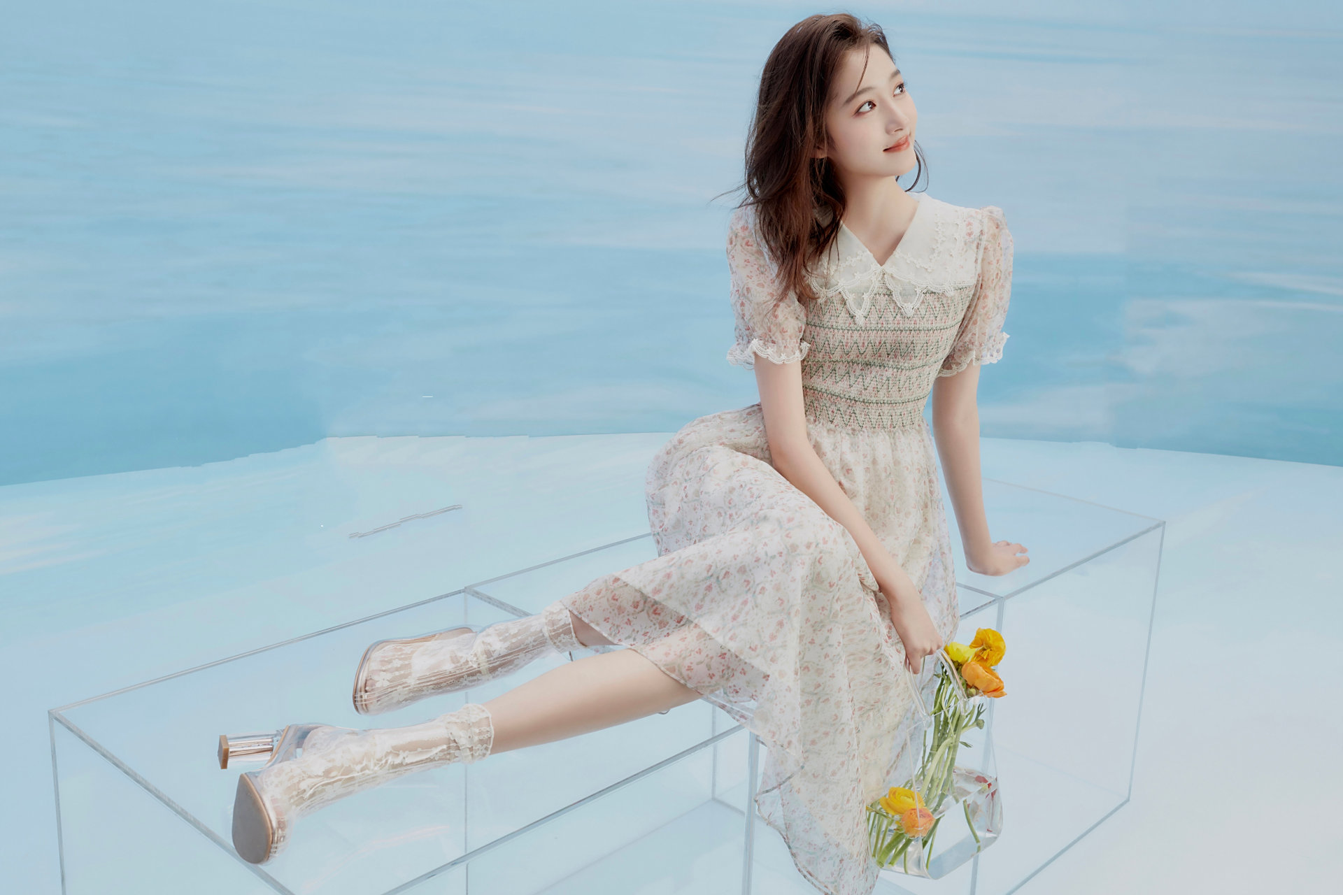 关晓彤大长腿系列写真图集