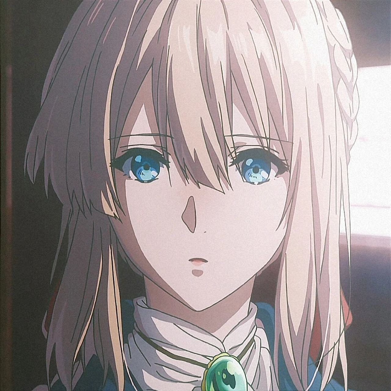 自截自调//薇尔莉特头像05 "无论春夏秋冬 四季轮回 唯独有少佐的