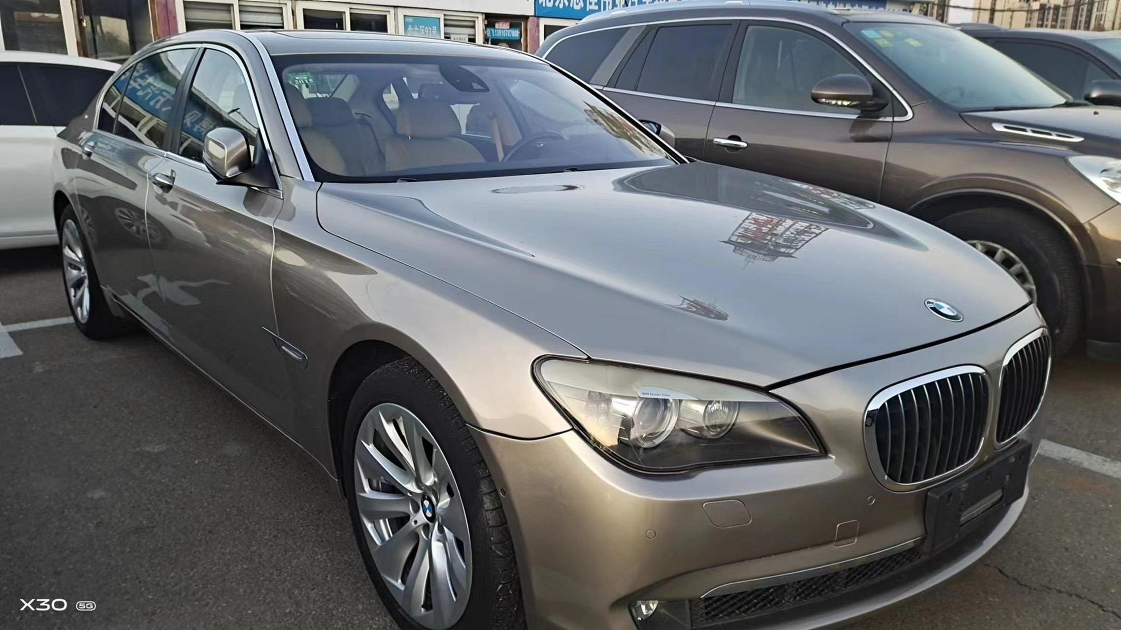 11年10款bmw宝马activehybrid7百公里十个油的大v8 7系4.