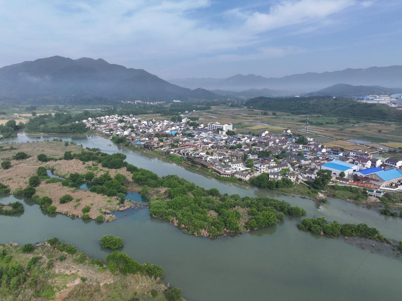 宣城泾县青弋江畔的泾溪古镇也叫章渡古镇即将凤凰涅槃皖南泾县游