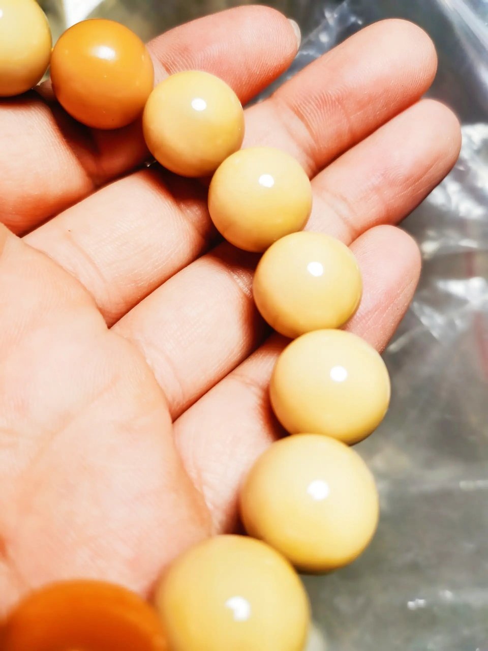 包浆的象牙果手串还会开裂吗?