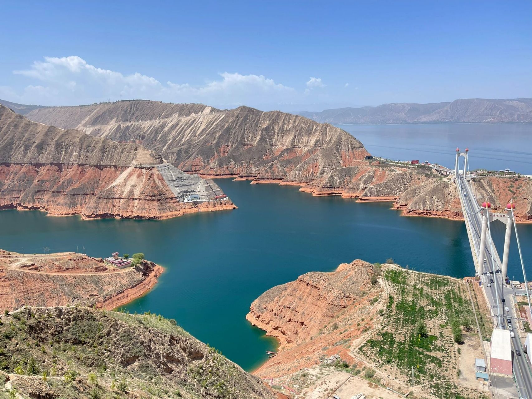 93路线:兰州汽车西站出发,乘坐兰州—刘家峡大巴至刘家峡汽车站