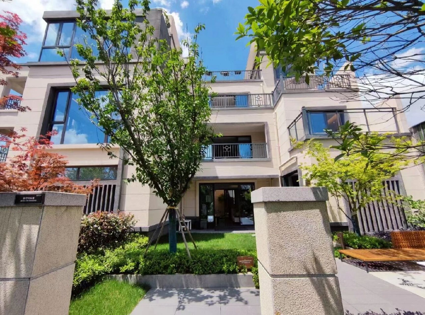 精装别墅450㎡一口价在220万,花园150平 贵阳最大别墅群,双龙新区