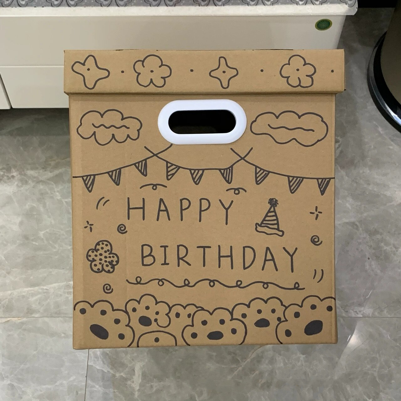 生日礼盒纸箱diy94(客单) 是一位内蒙古的小姐姐定的单!