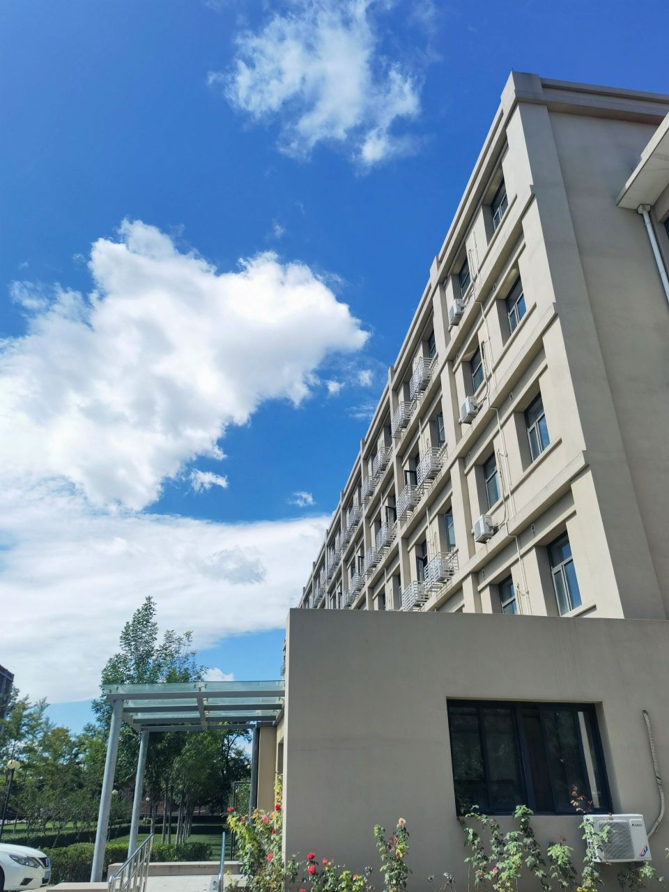 北京大学昌平校区图片