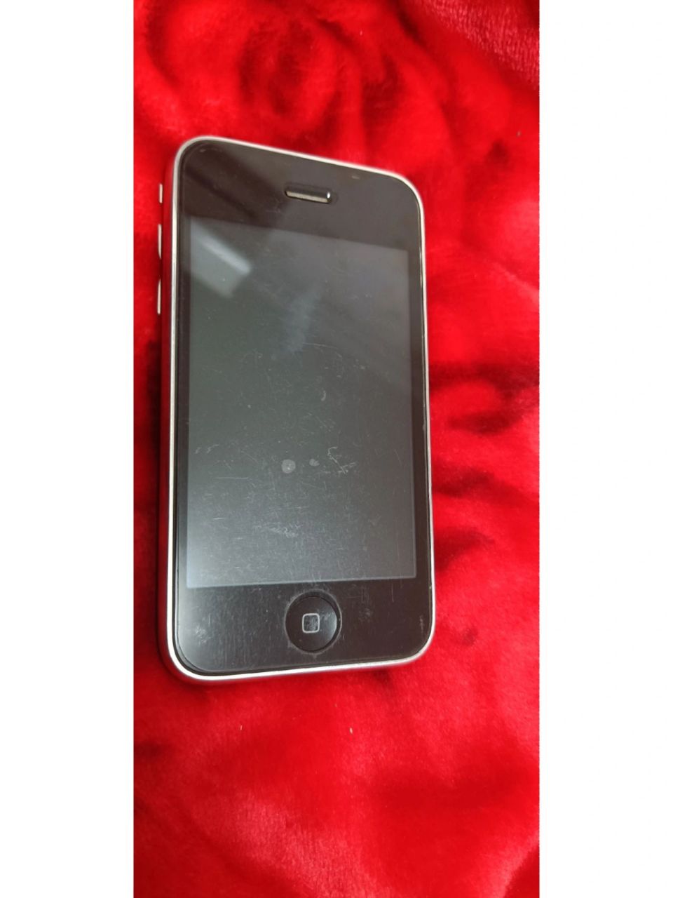 iphone2代失而复得 竟然在收拾杂物时无意翻到了这台老爷机0599